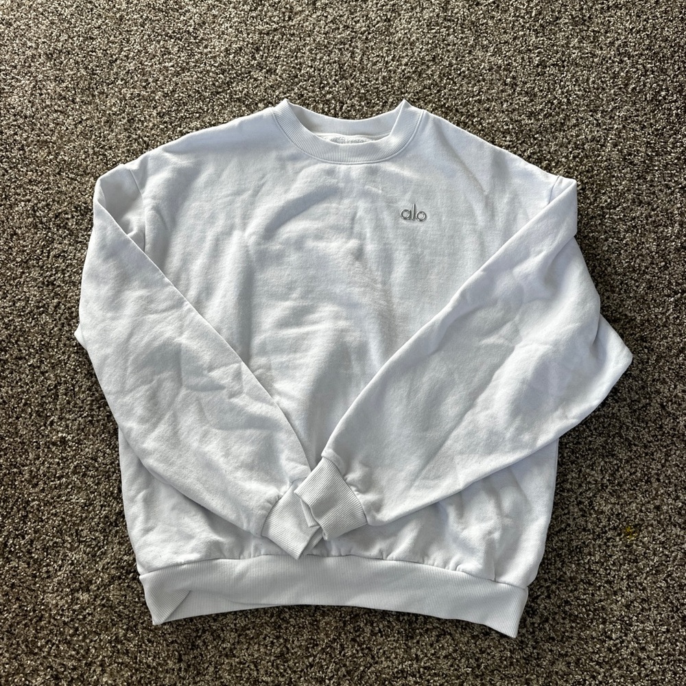 ALO Yoga White Accolade Crewneck